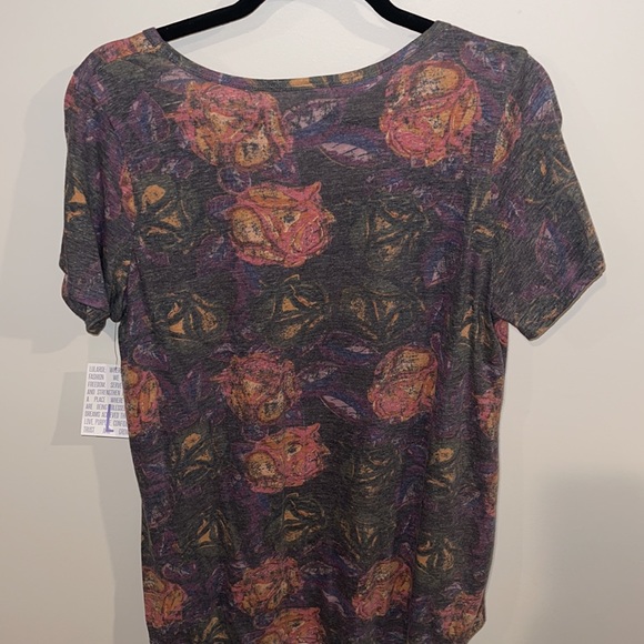 Lularoe Classic T top size large - Picture 2 of 4